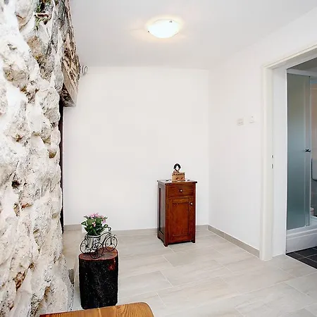 Holiday Home Miklica Klis Exterior photo